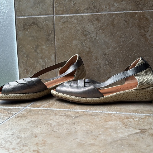 Gentle Souls by Kenneth Cole Lena Espadrilles Slip-on Sandals Leather Textile 8 - Picture 11 of 12